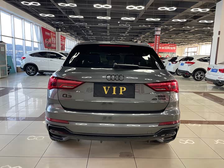 Фото 5 - Audi Q3