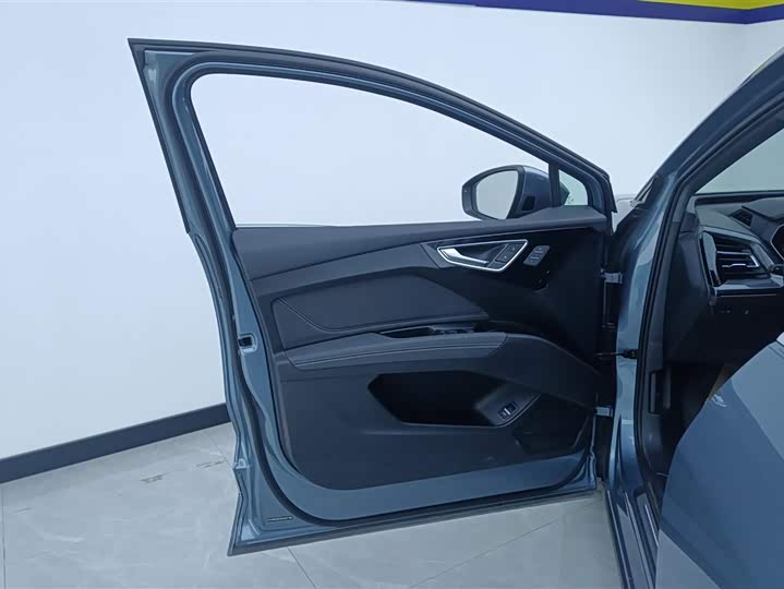 Фото 7 - Audi Q4 e-tron