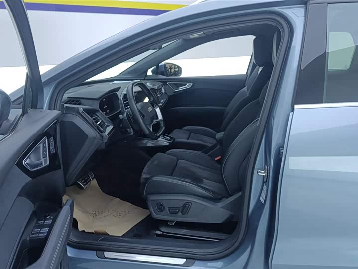 Фото 9 - Audi Q4 e-tron