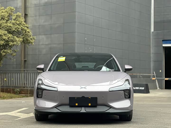 Фото 6 - XPeng Mona M03