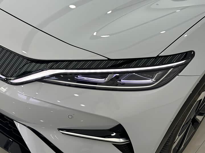 Фото 3 - BYD Song L