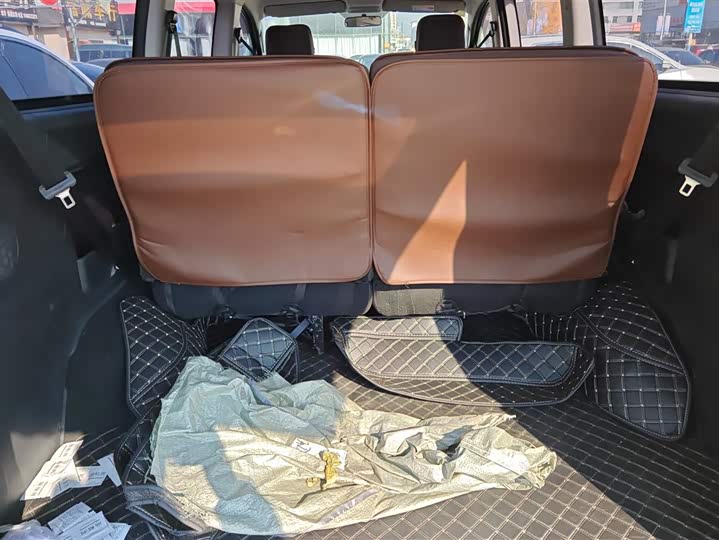 Фото 4 - JAC Refine M3