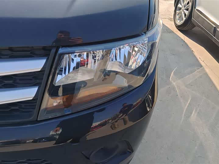 Фото 5 - JAC Refine M3