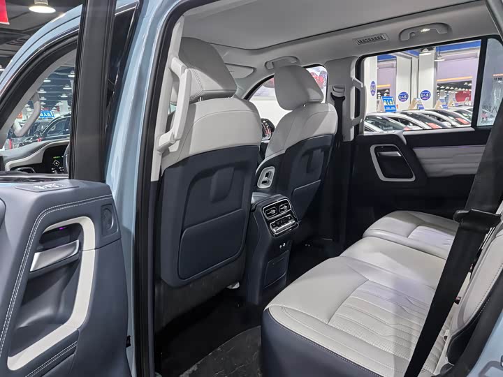 Фото 8 - BAIC Beijing BJ60