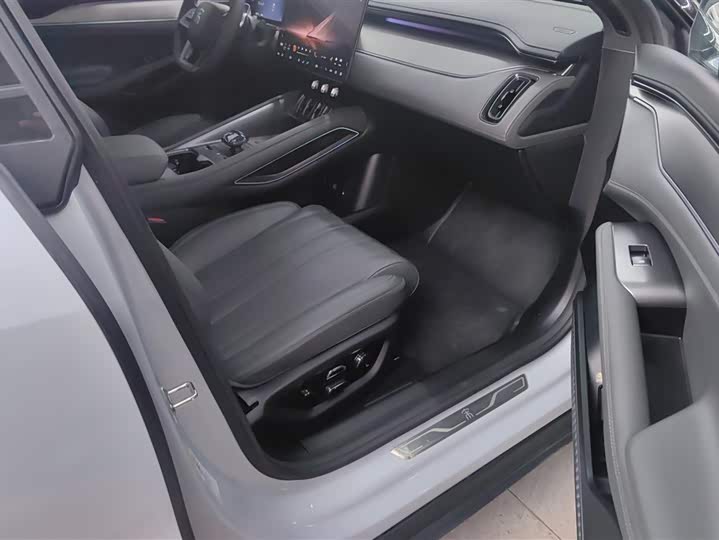 Фото 8 - BYD Song L