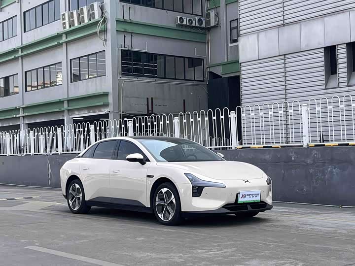 Фото 3 - XPeng Mona M03