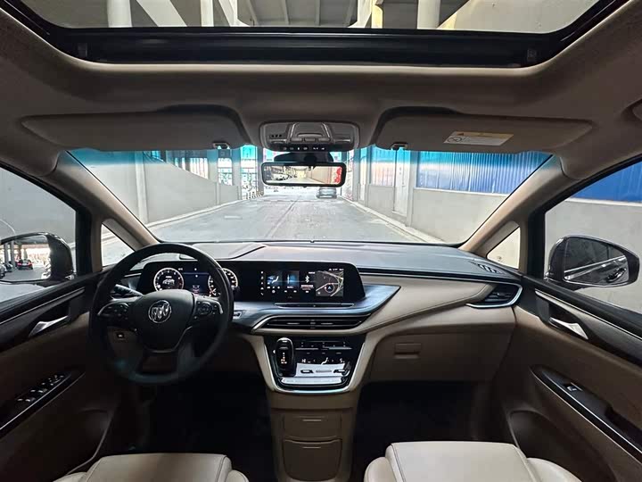 Фото 9 - Buick GL8 ES