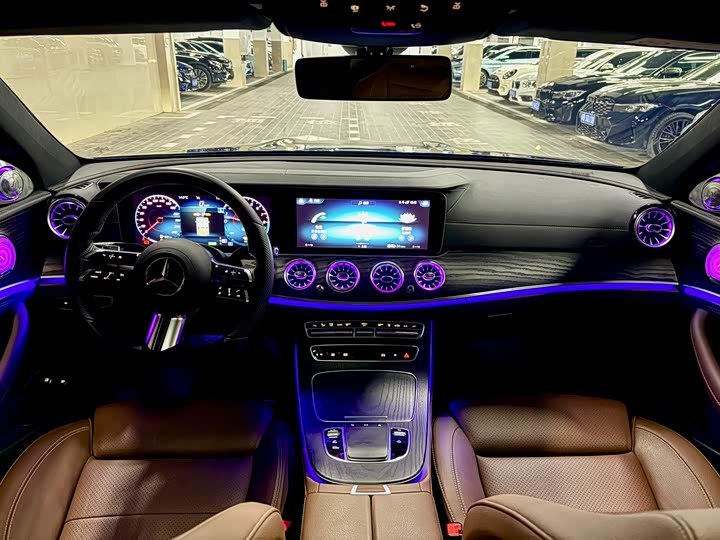 Фото 8 - Mercedes-Benz E-Class Hybrid