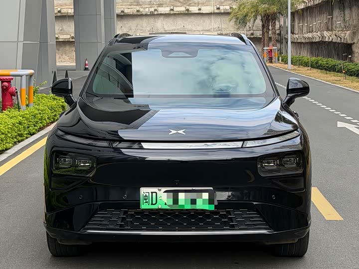 Фото 2 - XPeng G9