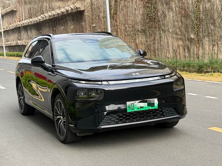 Фото 3 - XPeng G9