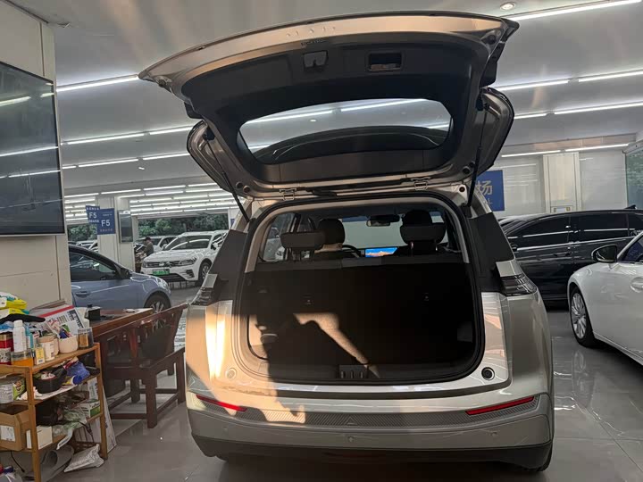 Фото 9 - GAC Aion Y