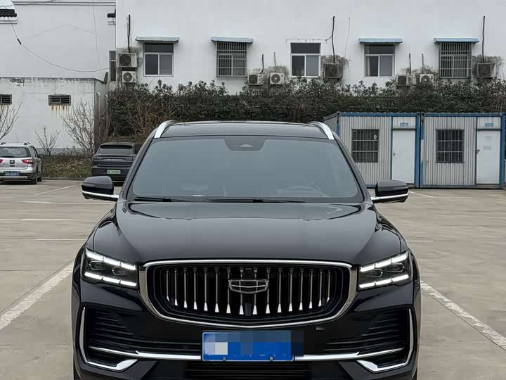 Photo 2 - Geely Monjaro