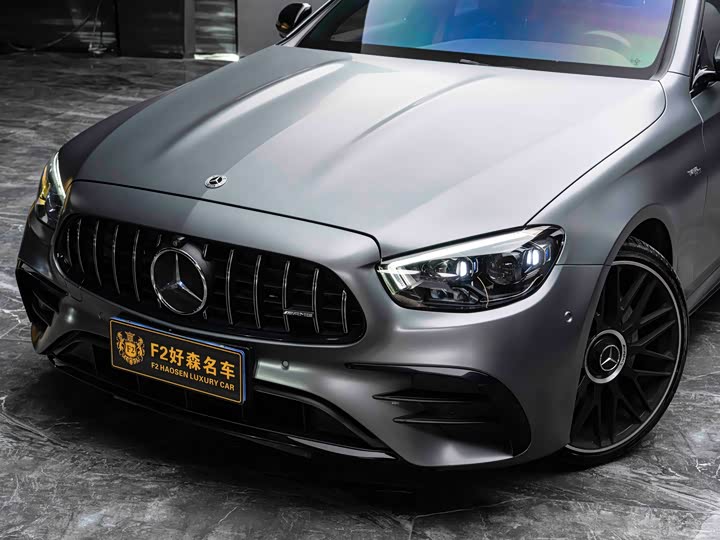 Фото 2 - Mercedes-Benz E-Class AMG