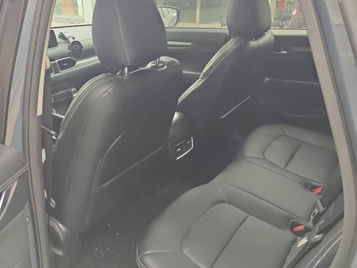 Фото 7 - Mazda CX-5