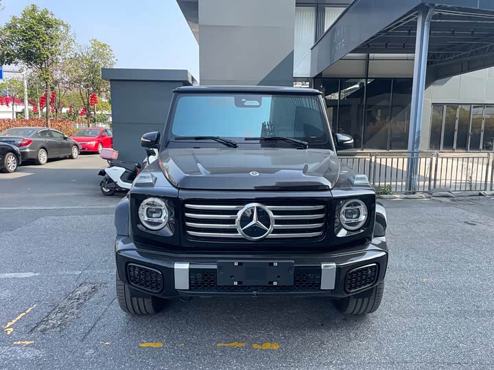 Фото 2 - Mercedes-Benz G-Class