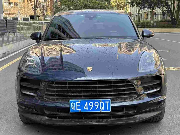 Фото 1 - Porsche Macan