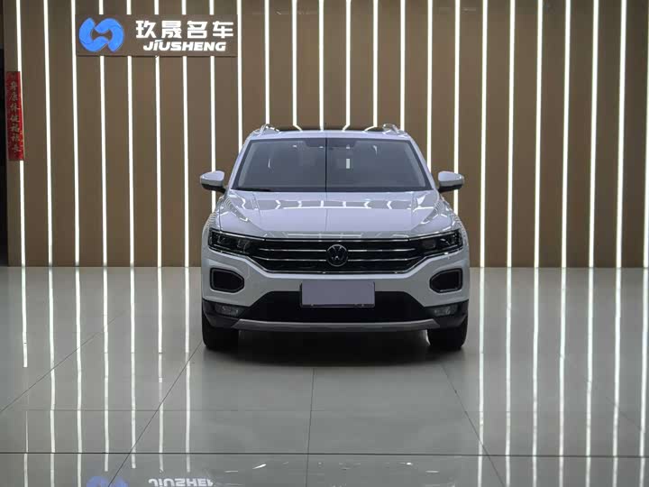 Фото 2 - Volkswagen T-Roc