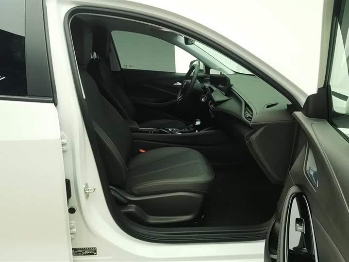 Фото 8 - Buick Verano