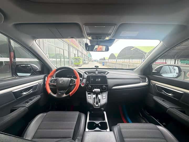 Photo 8 - Honda CR-V