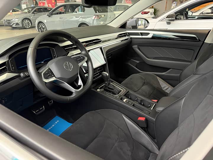 Фото 7 - Volkswagen CC