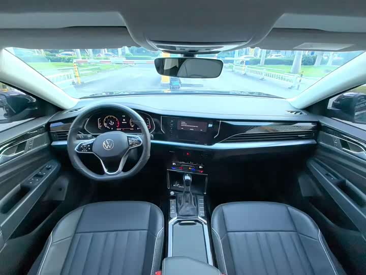 Фото 5 - Volkswagen Passat