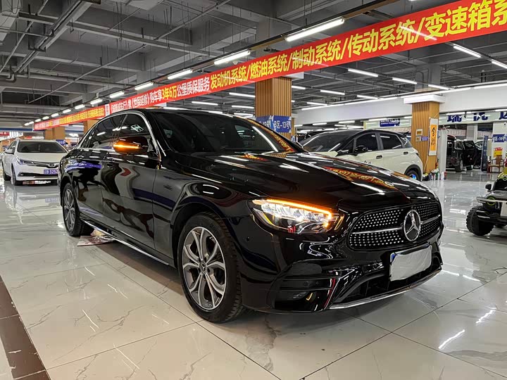 Photo 6 - Mercedes-Benz E-Class