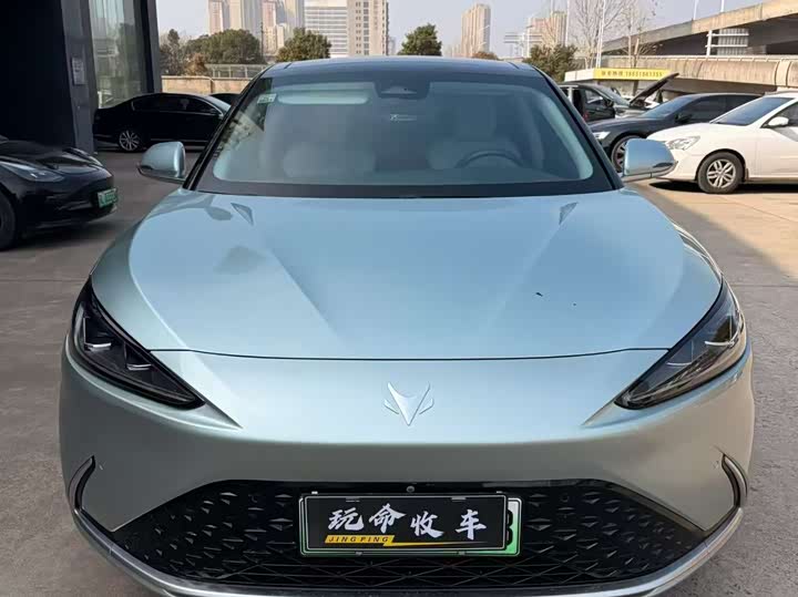 Фото 2 - BAIC Arcfox Alpha S