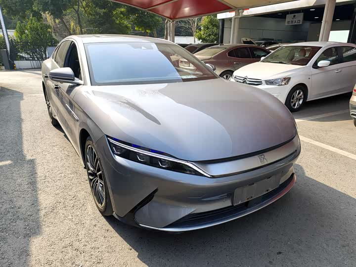 Фото 3 - BYD Han