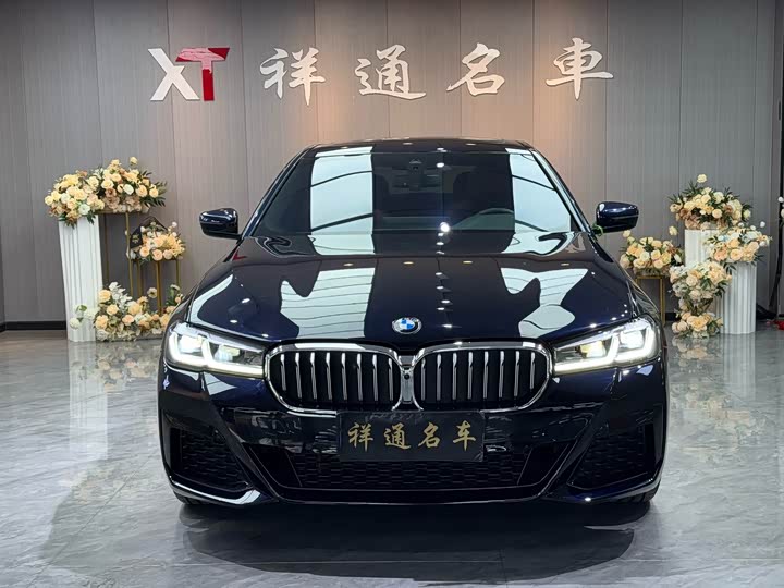 Фото 2 - BMW 5 Series