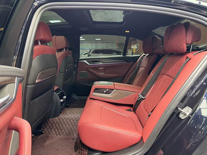 Фото 7 - BMW 5 Series