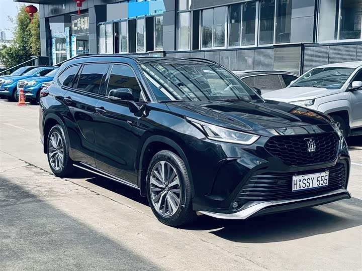 Фото 5 - Toyota Crown Kluger