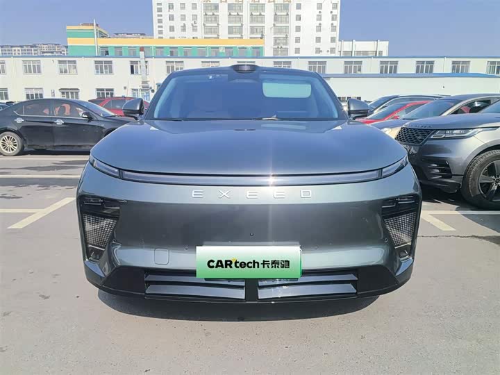 Фото 2 - Exeed Sterra ET