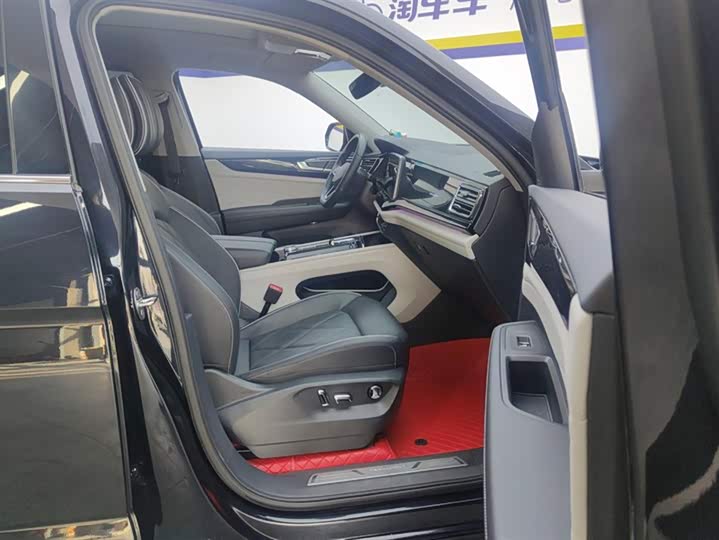 Фото 8 - Volkswagen Teramont Pro