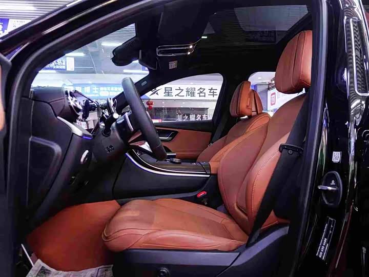 Фото 8 - Mercedes-Benz GLC-Class