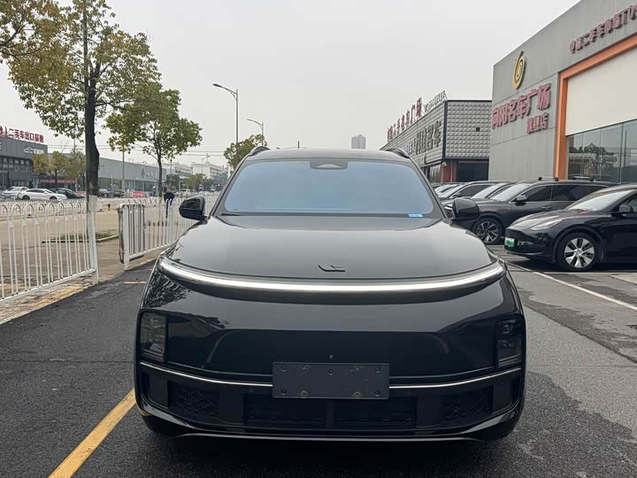 Фото 2 - LiXiang L8