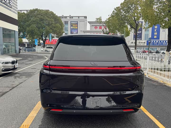 Фото 5 - LiXiang L8