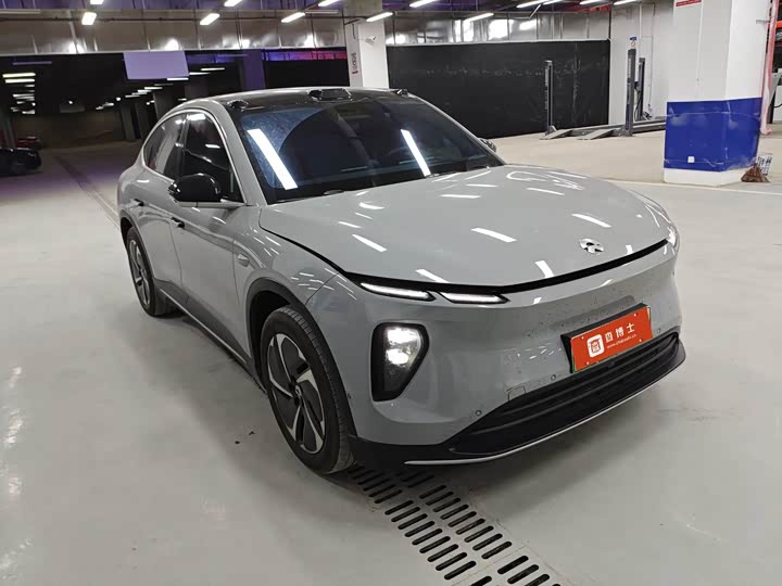 Фото 1 - Nio EC6