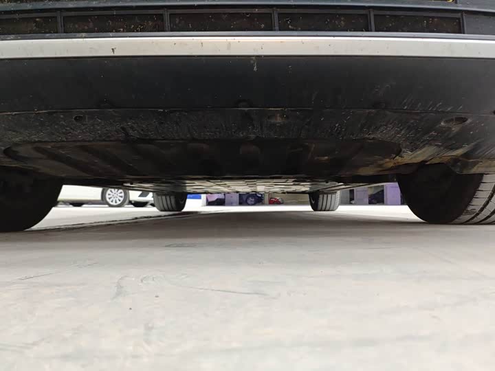 Фото 8 - Nio EC6