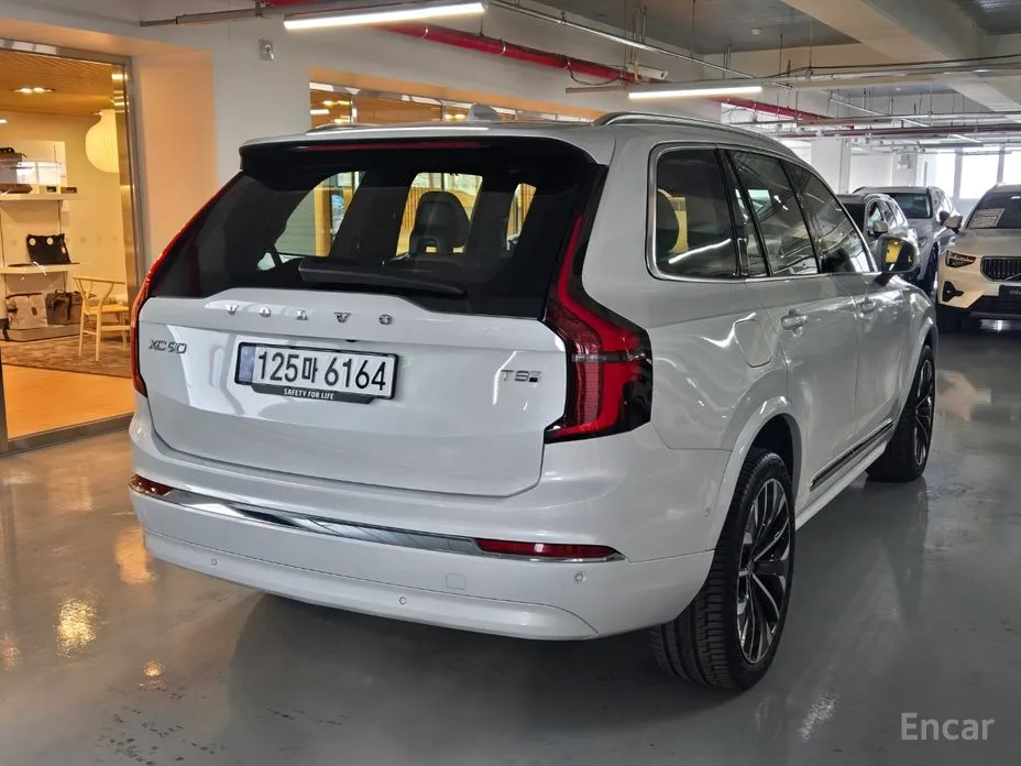 Фото 2 - Volvo XC90