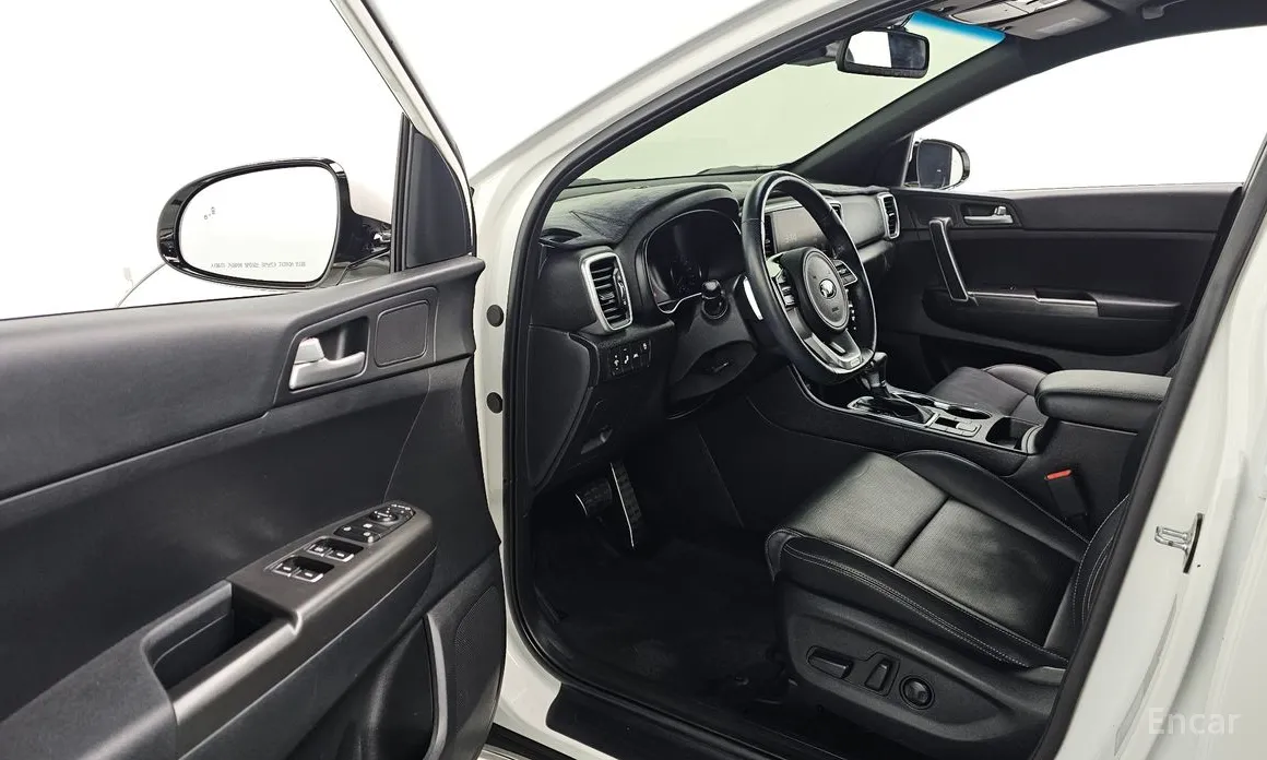 Фото 11 - Kia Sportage