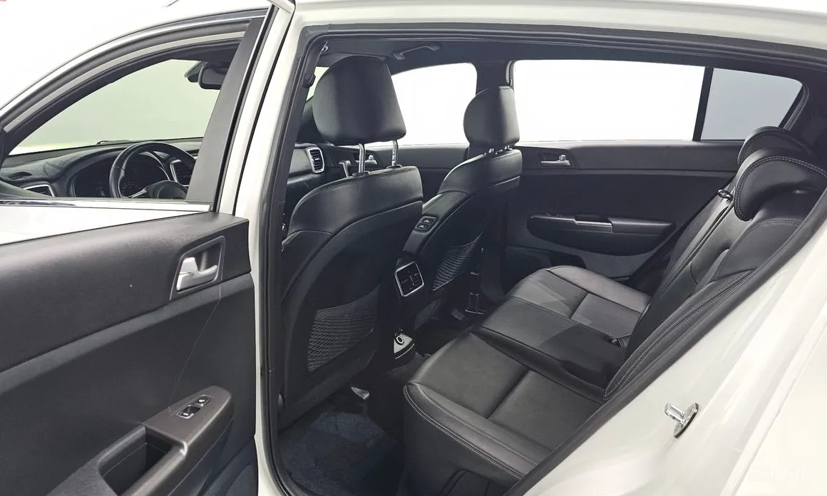 Фото 12 - Kia Sportage