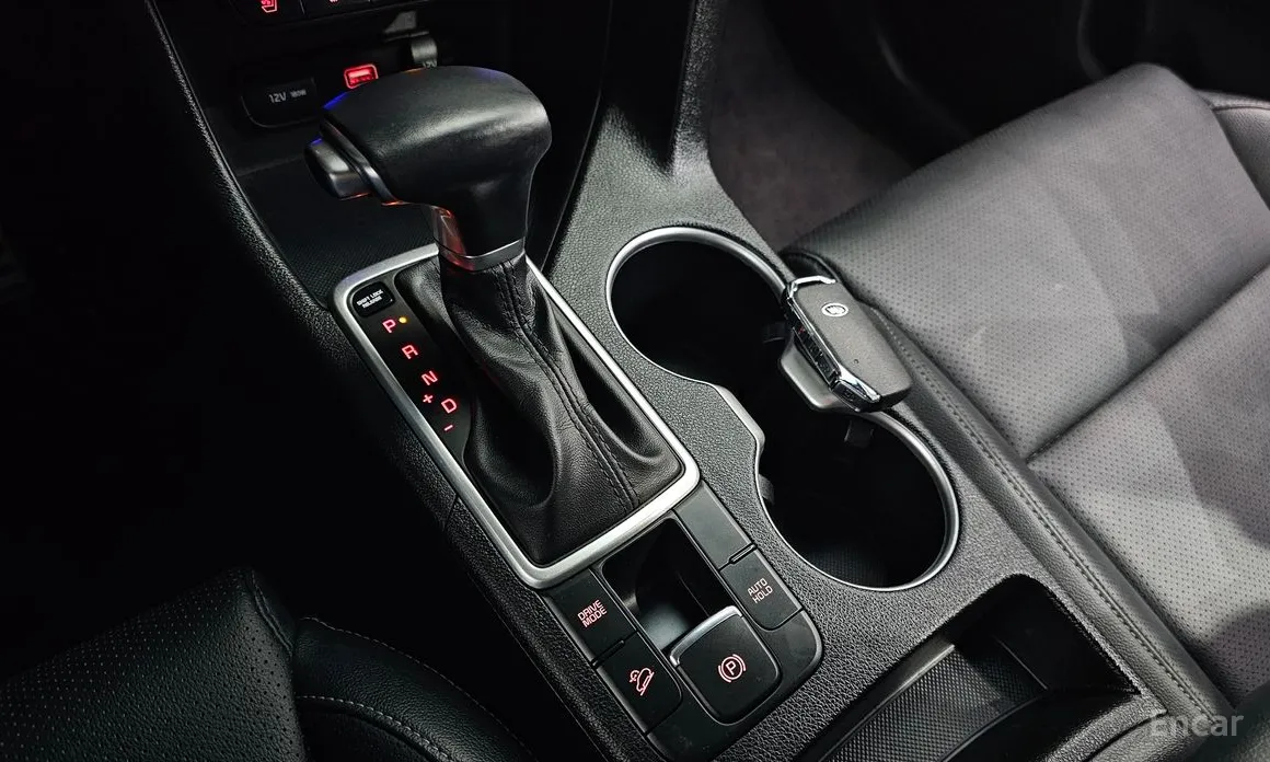 Фото 9 - Kia Sportage