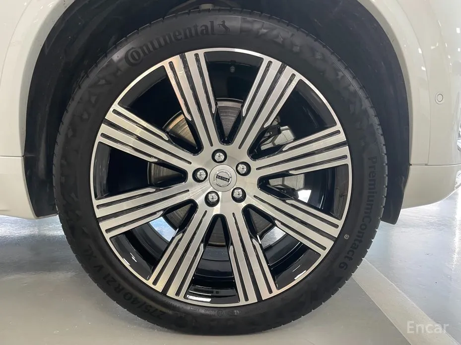 Фото 5 - Volvo XC90