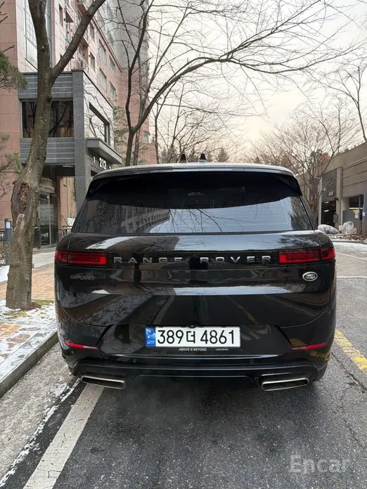 Фото 2 - Land Rover Range Rover Sport