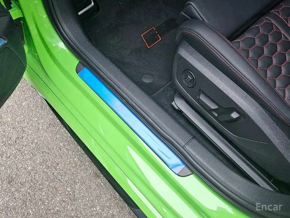 Фото 8 - Audi RS 3