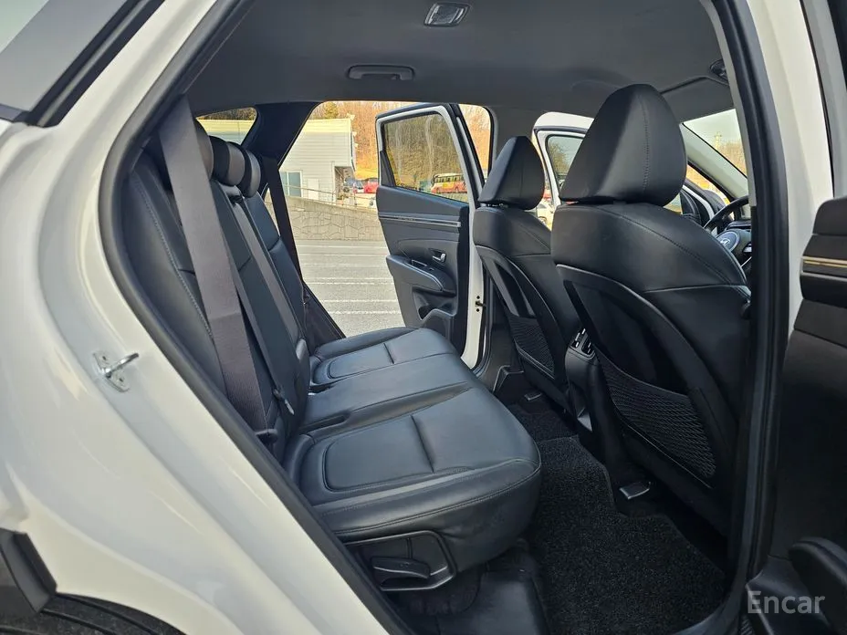 Photo 12 - Hyundai Tucson