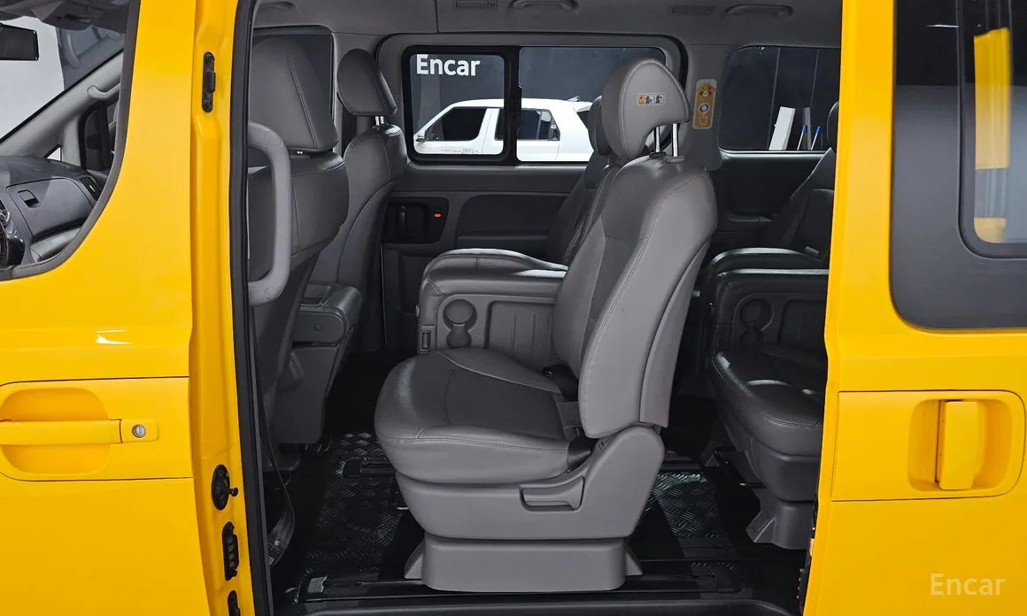 Фото 12 - Hyundai Starex