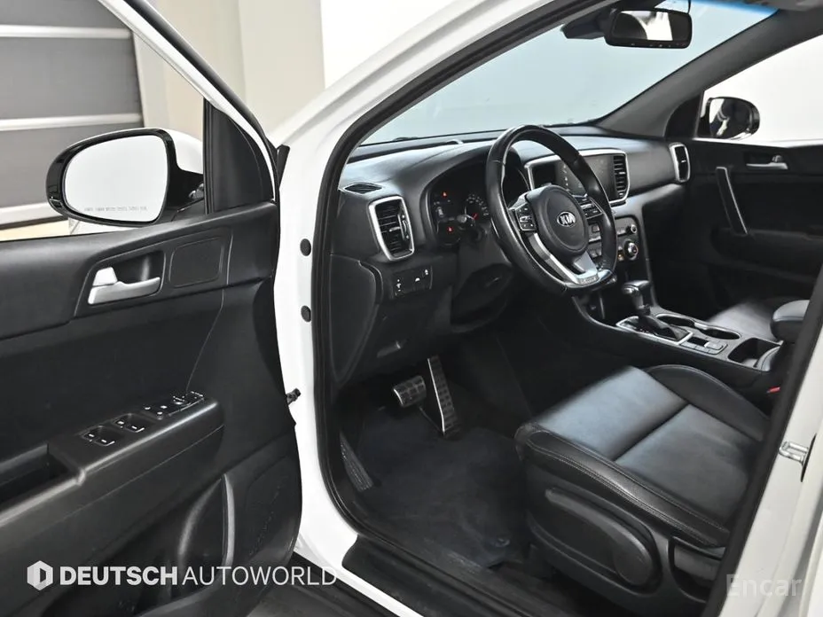 Фото 11 - Kia Sportage