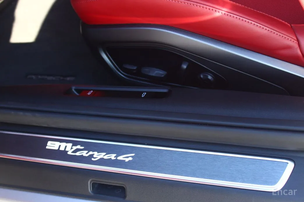 Фото 12 - Porsche 911