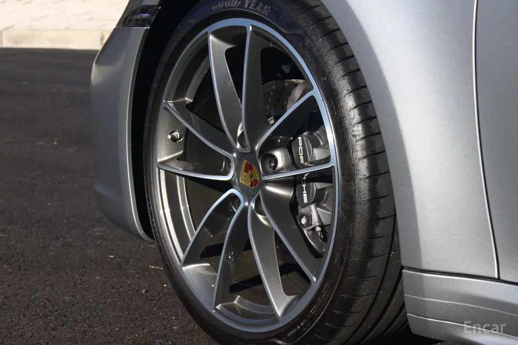 Фото 20 - Porsche 911